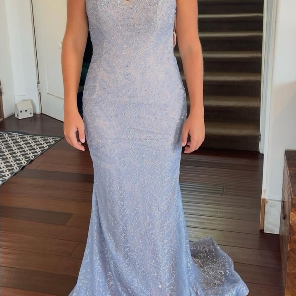 Elegant Lace Evening Gown